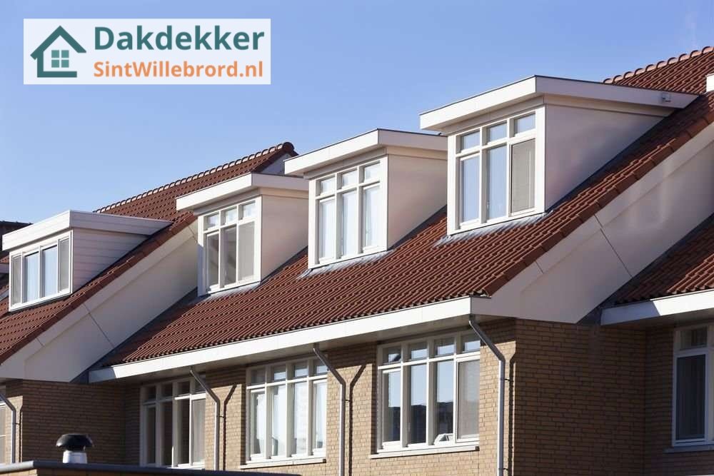 Hellend dak met dakkapellen